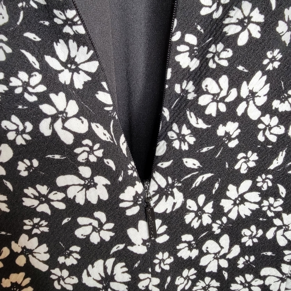 Karl Lagerfeld Womens Floral Dress - Picture 11 of 13